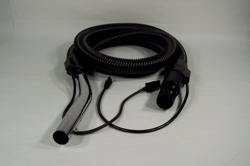 Boyau électrique pour aspirateur commercial - 2,43 m (8') - 32 mm (1 1/4") dia - noir - poignée courbée - bouton-barrure -  JV5